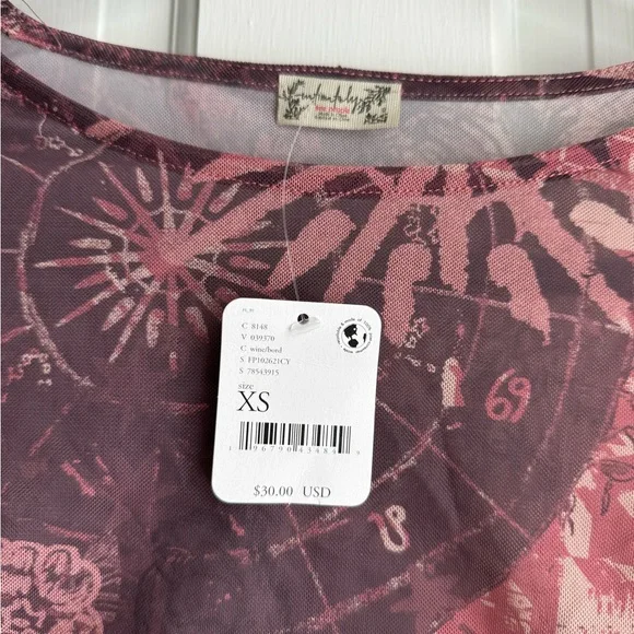 Free people Mesh NWT Top - Picture 3 of 3